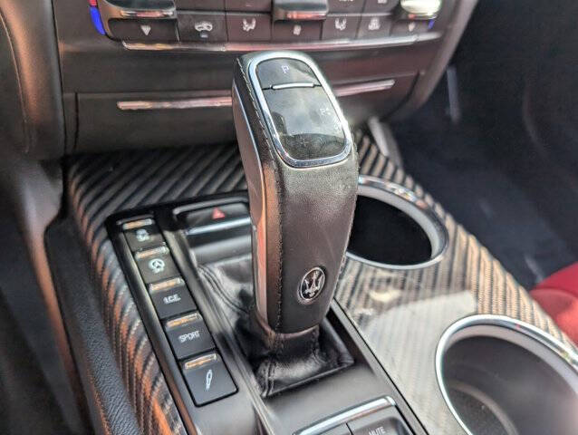 2022 Maserati Ghibli Modena