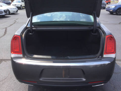 2019 Chrysler 300 Limited