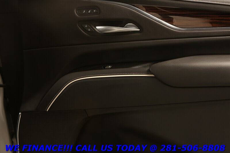 2023 Cadillac Escalade Premium Luxury