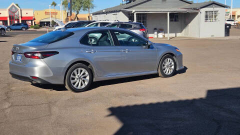 2024 Toyota Camry LE
