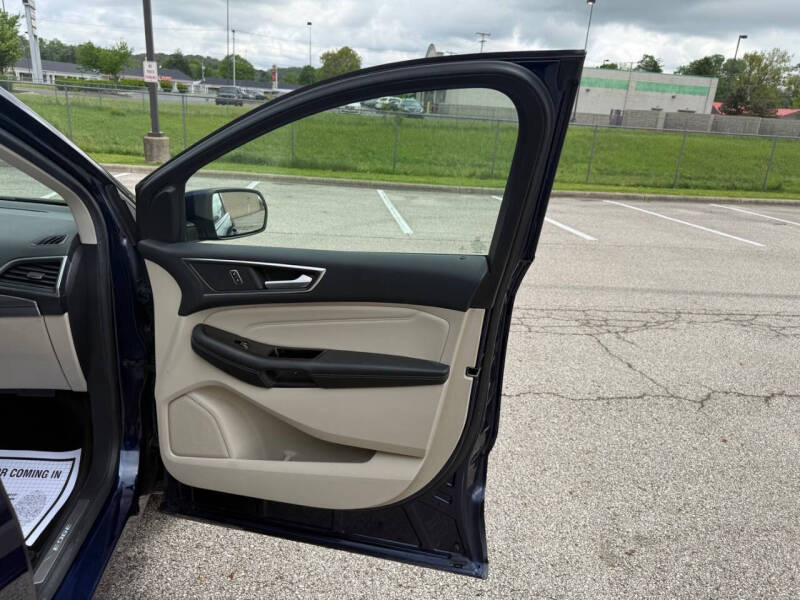 2016 Ford Edge Titanium