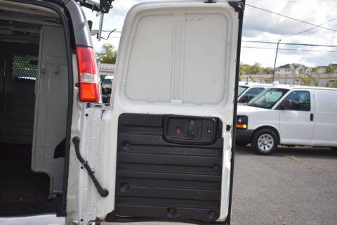 2017 Chevrolet Express 2500