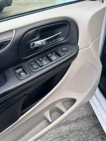 2017 Dodge Grand Caravan