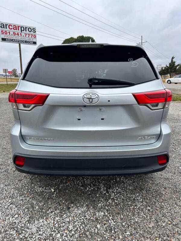 2019 Toyota Highlander XLE photo 4