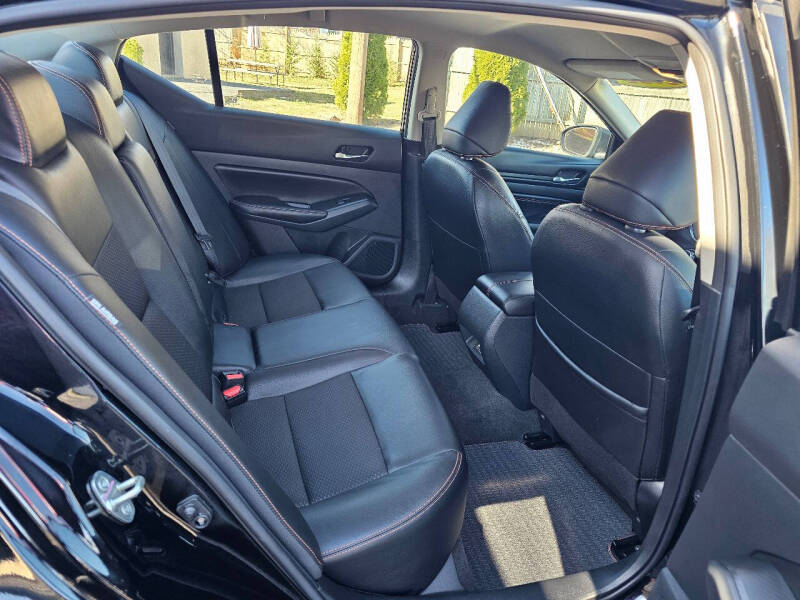 2022 Nissan Altima 2.5 SR