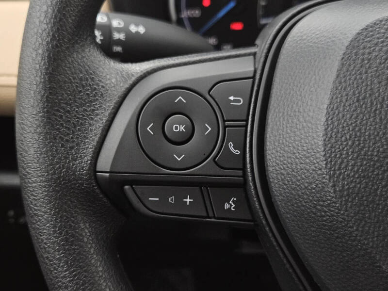 2025 Toyota RAV4 Hybrid LE