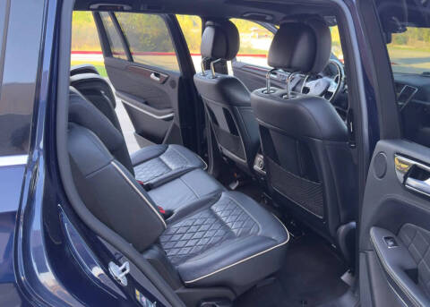 2015 Mercedes-Benz GL-Class GL 550 4MATIC