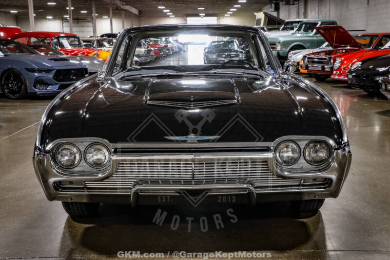 1961 Ford Thunderbird