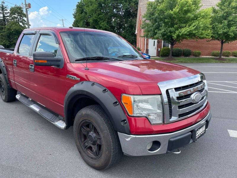 2009 Ford F-150 XLT photo 2