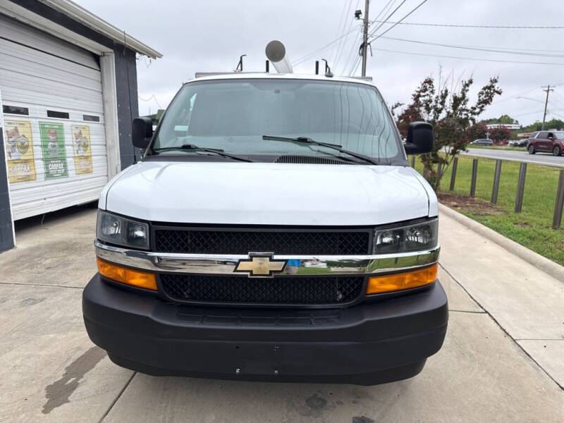 2025 Chevrolet Express 2500