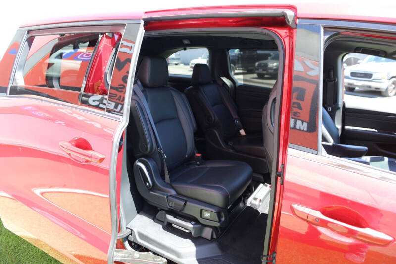 2023 Honda Odyssey Sport