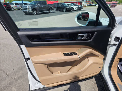 2022 Porsche Cayenne