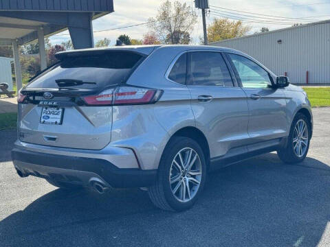 2023 Ford Edge Titanium