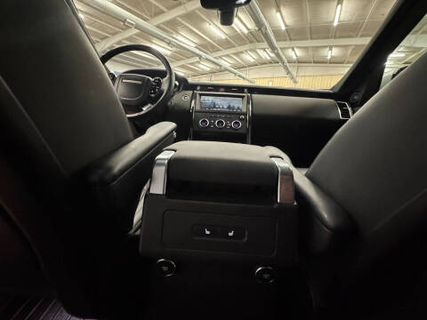 2020 Land Rover Discovery SE