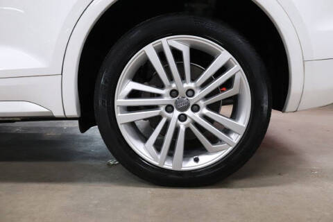 2020 Audi Q5 quattro Premium Plus 45 TFSI