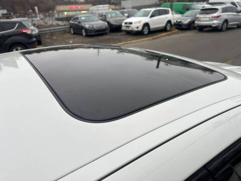 2016 BMW 5 Series 528i xDrive