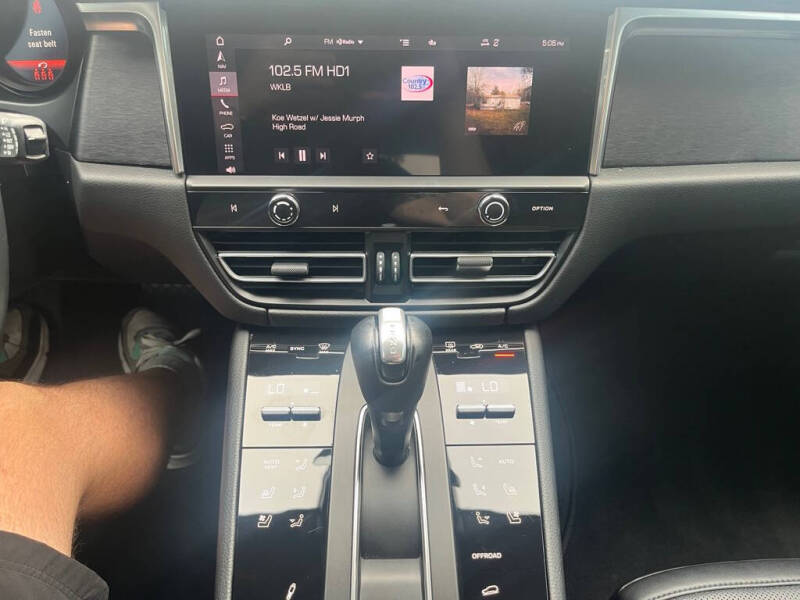 2024 Porsche Macan GTS