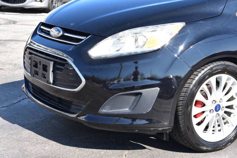2017 Ford C-MAX Hybrid SE