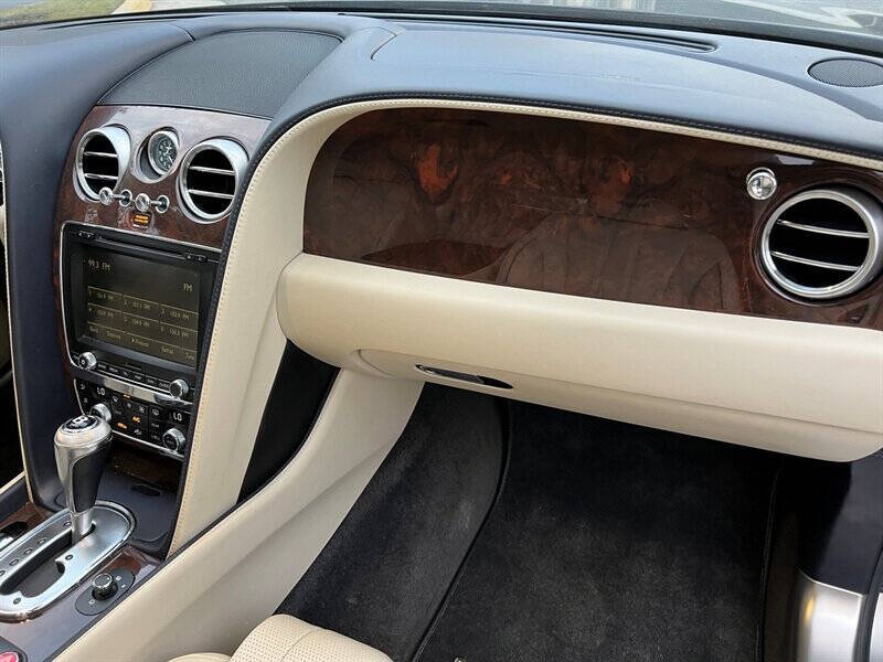 2015 Bentley Flying Spur 17