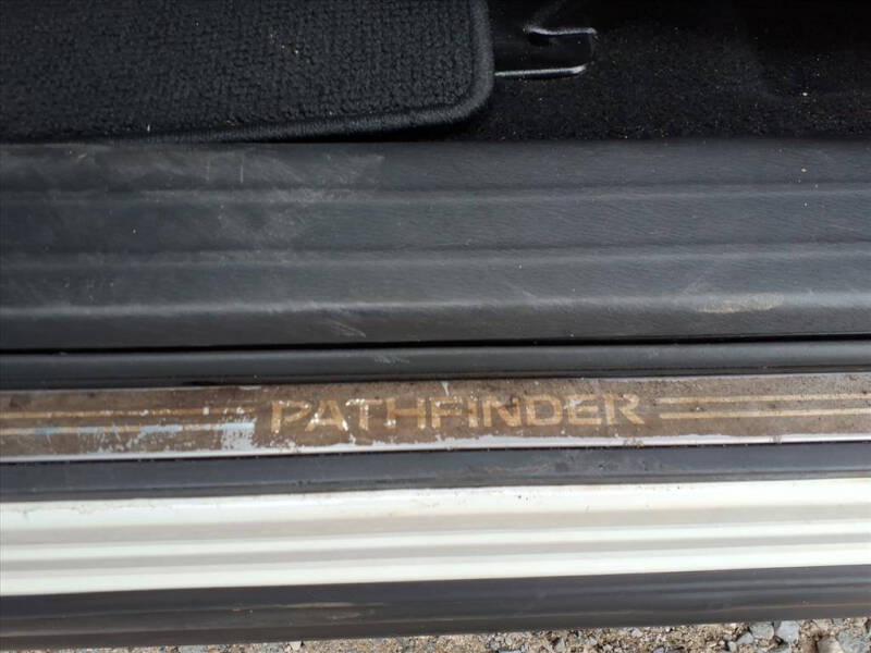 2016 Nissan Pathfinder SL