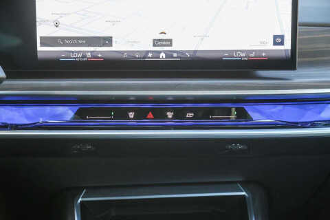 2025 BMW 7 Series 750e xDrive