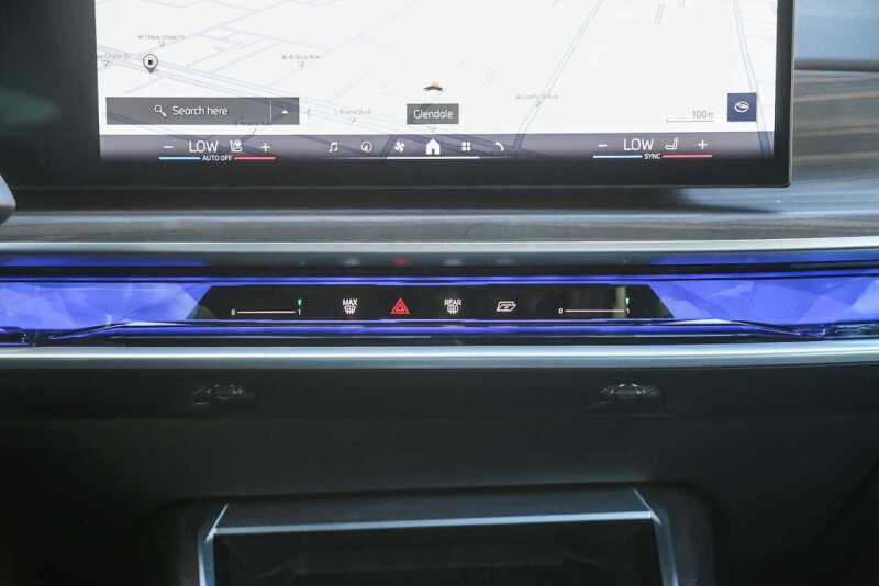 2025 BMW 7 Series 750e xDrive