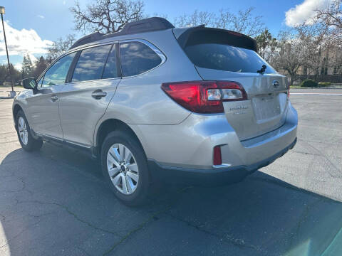 2017 Subaru Outback 2.5i Premium