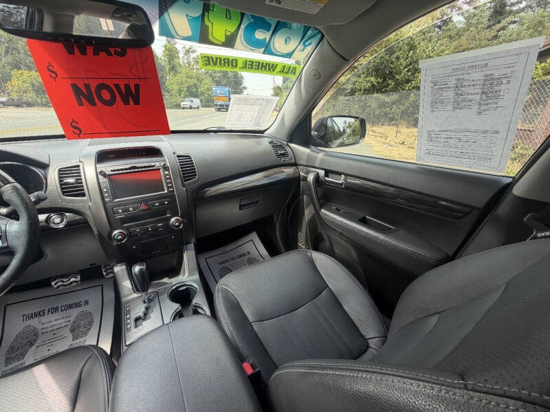 2012 Kia Sorento SX