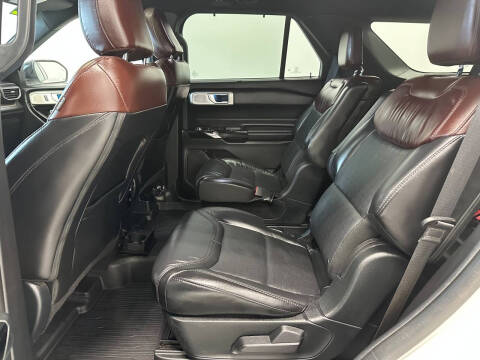 2022 Ford Explorer Platinum