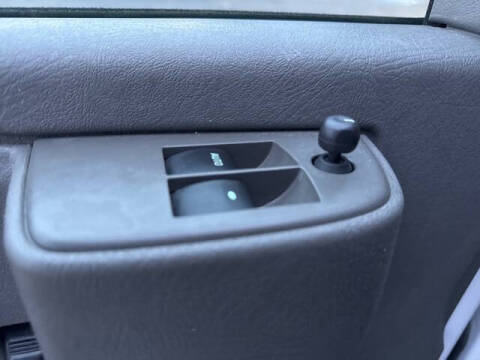 2024 Chevrolet Express 2500