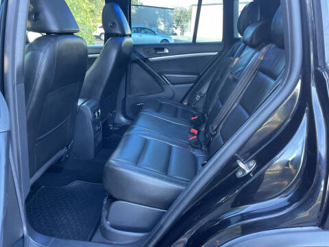 2015 Volkswagen Tiguan R-Line