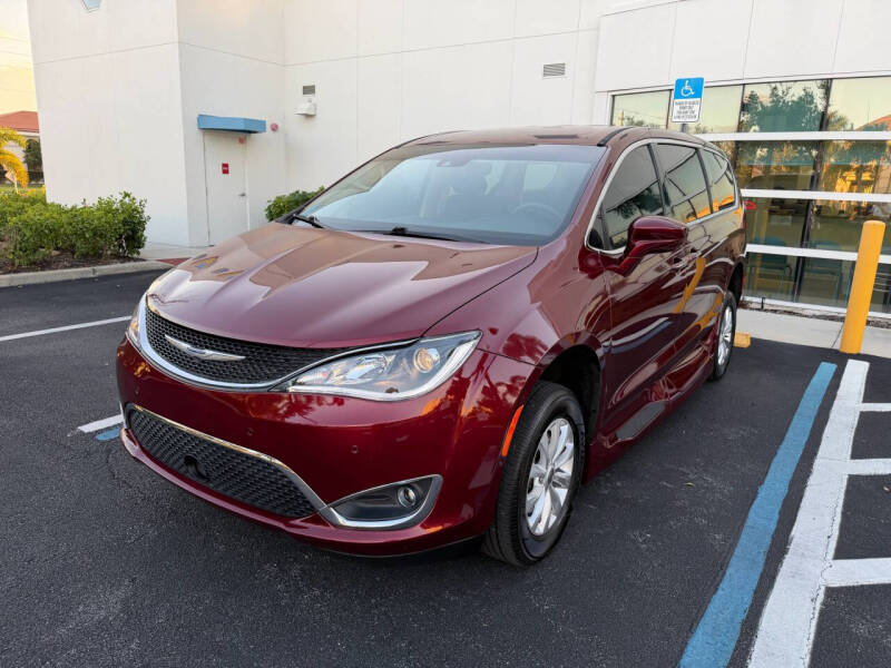 2019 Chrysler Pacifica Touring Plus