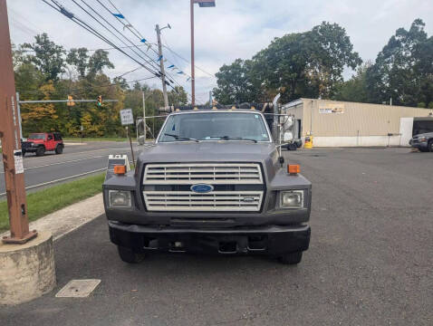 1989 Ford F-700