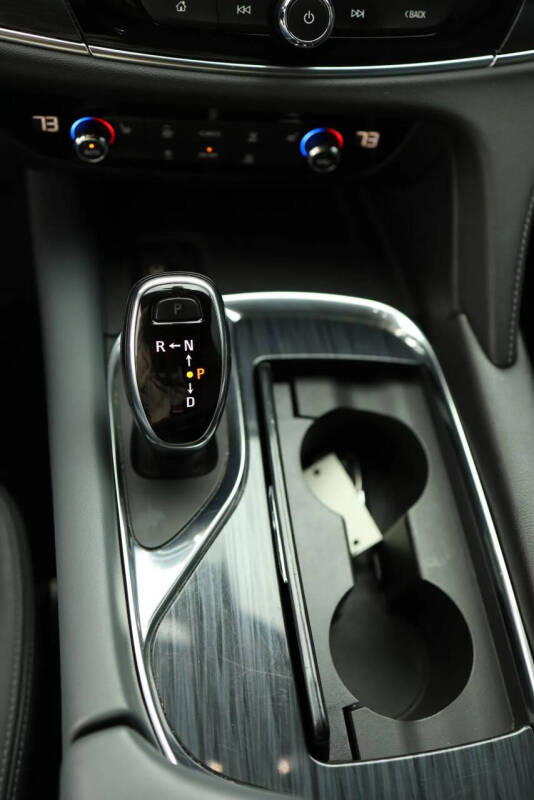 2020 Buick Enclave Essence
