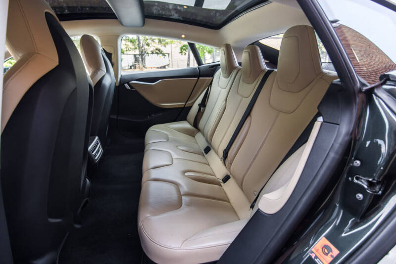 2014 Tesla Model S 85