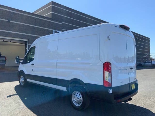 2025 Ford Transit 250