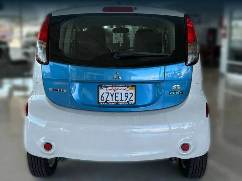 2012 Mitsubishi i-MiEV