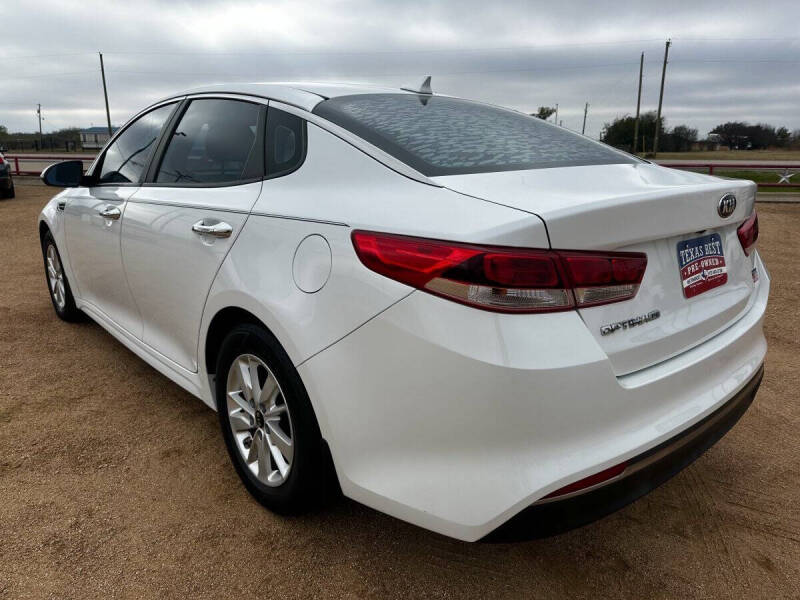 2017 Kia Optima LX