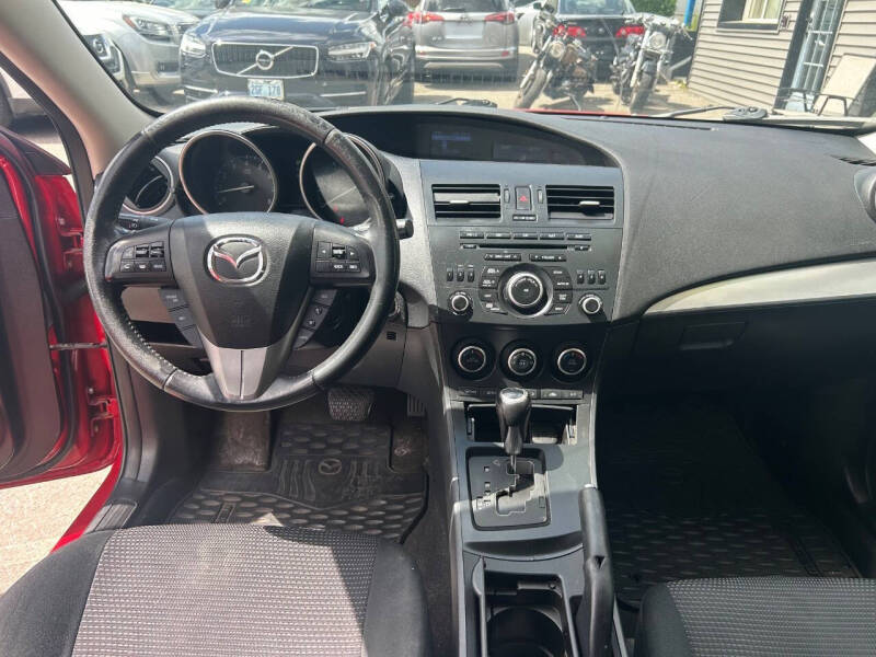 2013 Mazda MAZDA3 i Touring