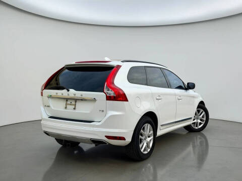 2017 Volvo XC60 T5 Dynamic