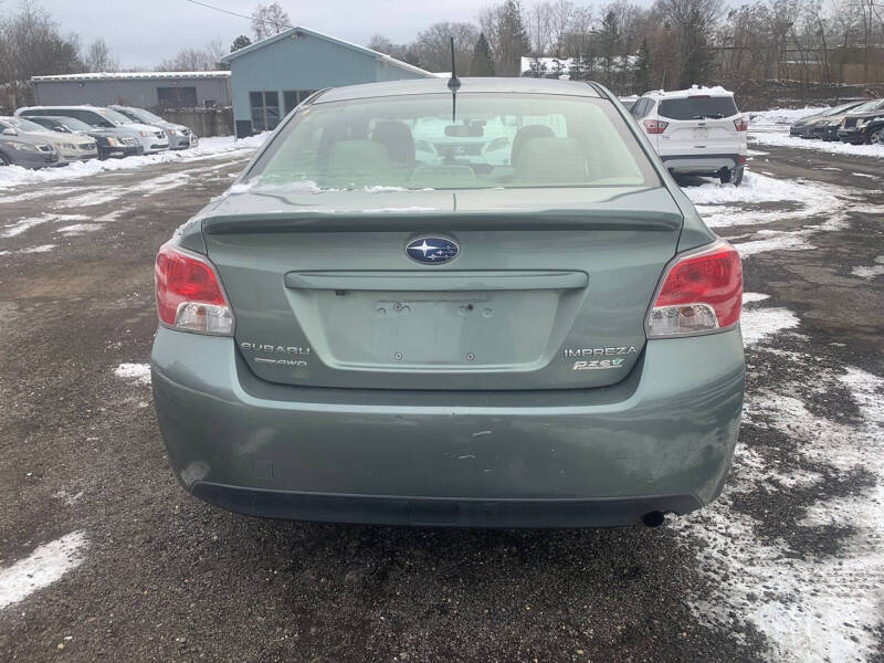 2016 Subaru Impreza 2.0i