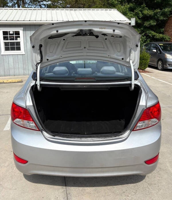 2013 Hyundai Accent GLS