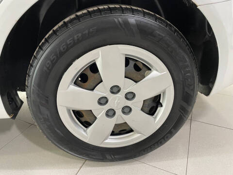 2013 Chevrolet Sonic LS Manual