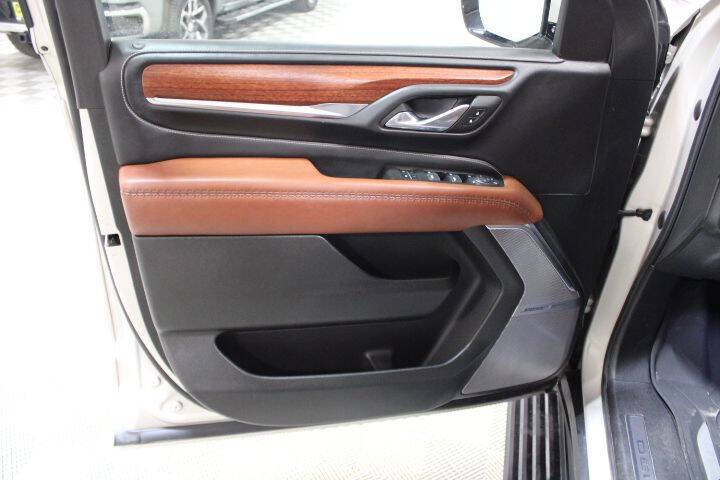 2023 GMC Yukon XL Denali Ultimate