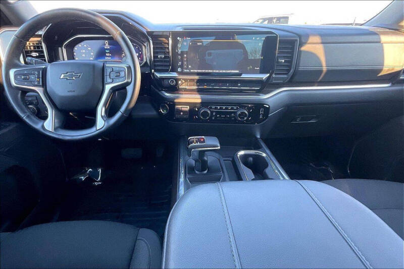 2025 Chevrolet Silverado 1500