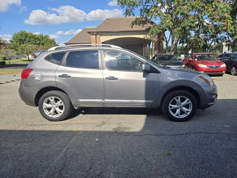 2011 Nissan Rogue S