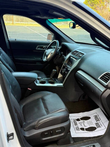 2014 Ford Explorer Sport