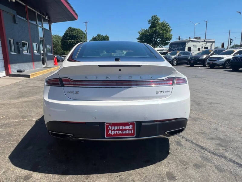 2017 Lincoln MKZ Reserve