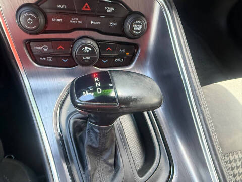 2018 Dodge Challenger SXT
