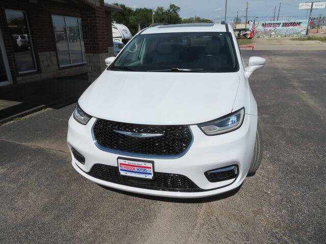2021 Chrysler Pacifica Touring L